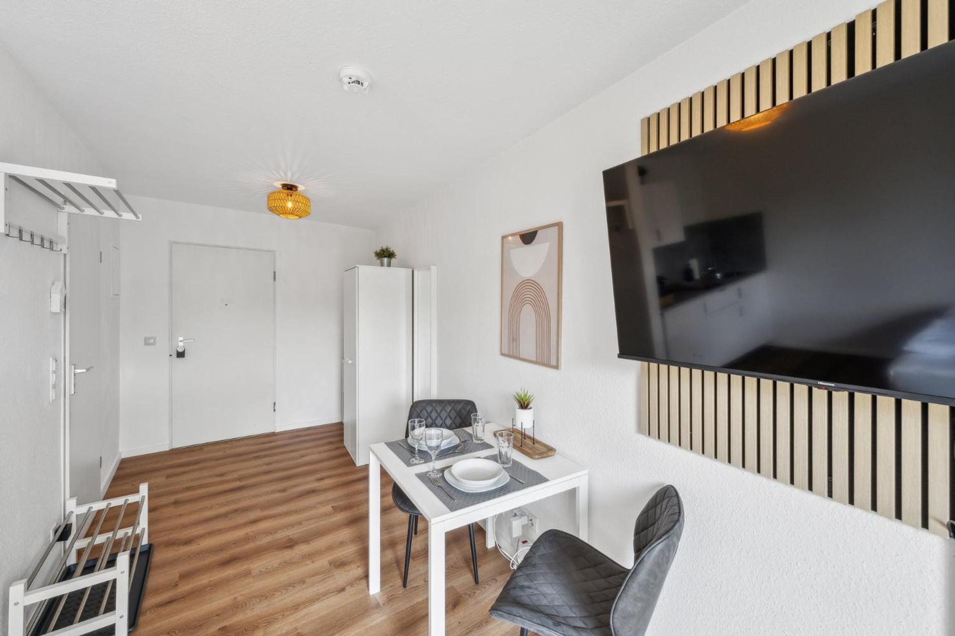 Andriss - Study & Work Apartments - Wifi - Kitchen Kaiserslautern Zewnętrze zdjęcie